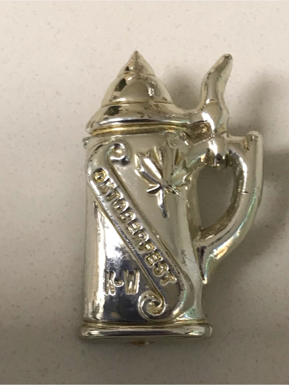 Octoberfest KW SilverPlastic Beer Stein Hat Pin
